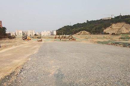 1683527122570329 深圳龙岗区云科智慧园生态超疏水土施工便道2021年